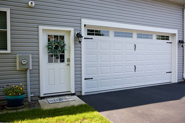 24/7 Emergency Garage Door Panel Replacement experts in Angier, NC